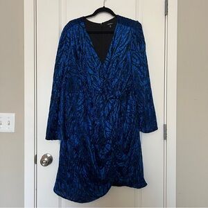 Torrid Blue & Black Velvet High Slit Faux Wrap Dress Size 22 / 3X
